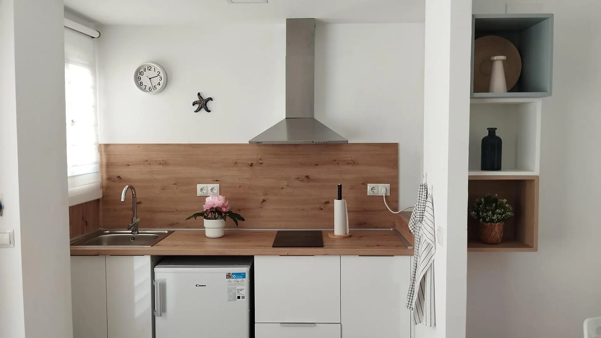 Apartamento Lidia Planta 1, La Carihuela 1ª Linea Playa, Vistas Mar, 1 Dormitorio, 52 M2, 1-3 Huesped, Amplio Balcon, Wifi 托雷莫利诺斯 公寓
